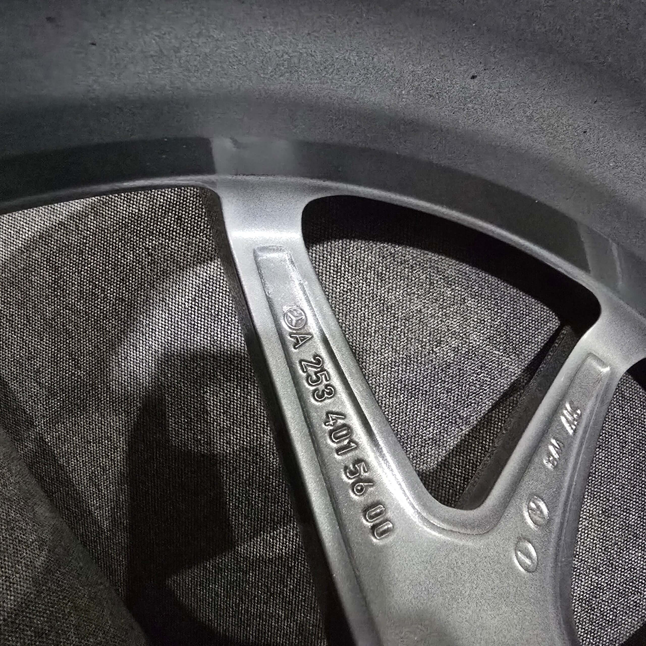 Refurbished Genuine OEM Mercedes AMG 20×9.5 Wheel Rim – Grey Machined Face, ET22 Offset - Image 5