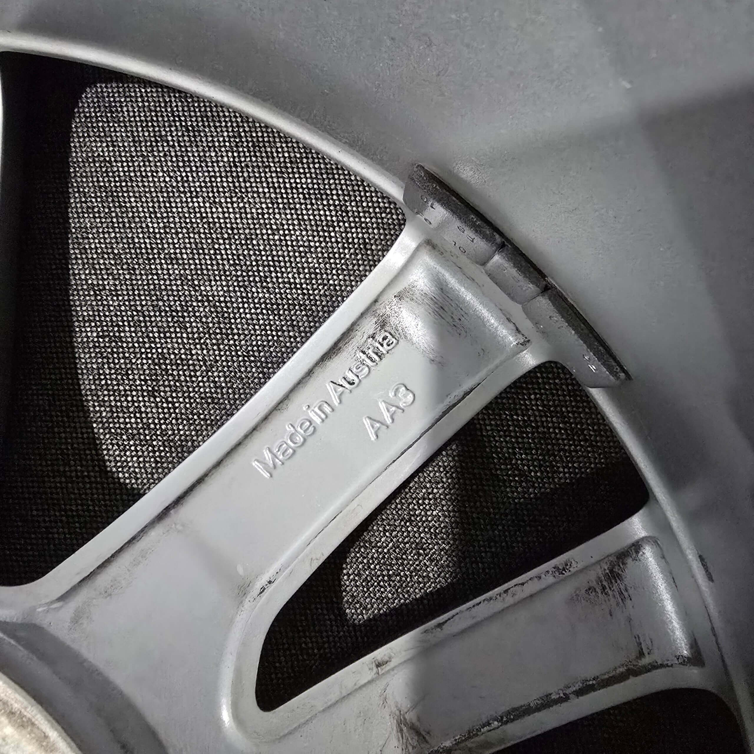 Refurbished Genuine Audi A3 8V 17" Alloy Wheels – 5 Twin Spoke, Silver Finish, Part Number 8V0 601 025 BF - Image 4