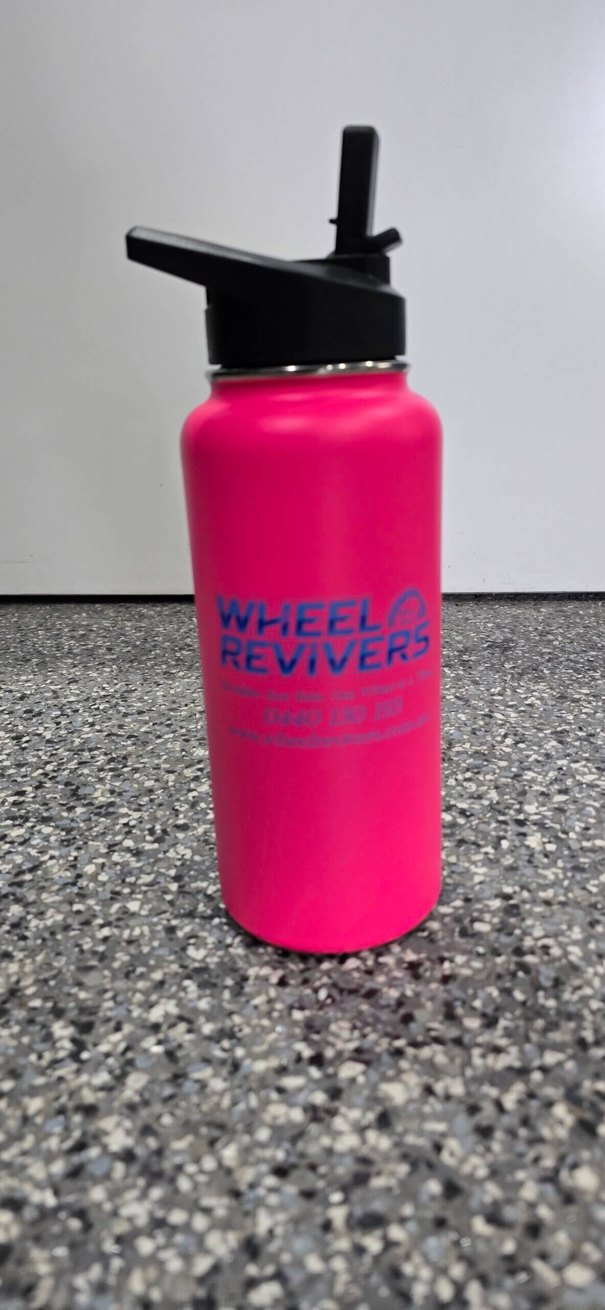 Wheel Revivers Premium Hydo Flask 32oz Bottle – Limited Edition Series - Image 11