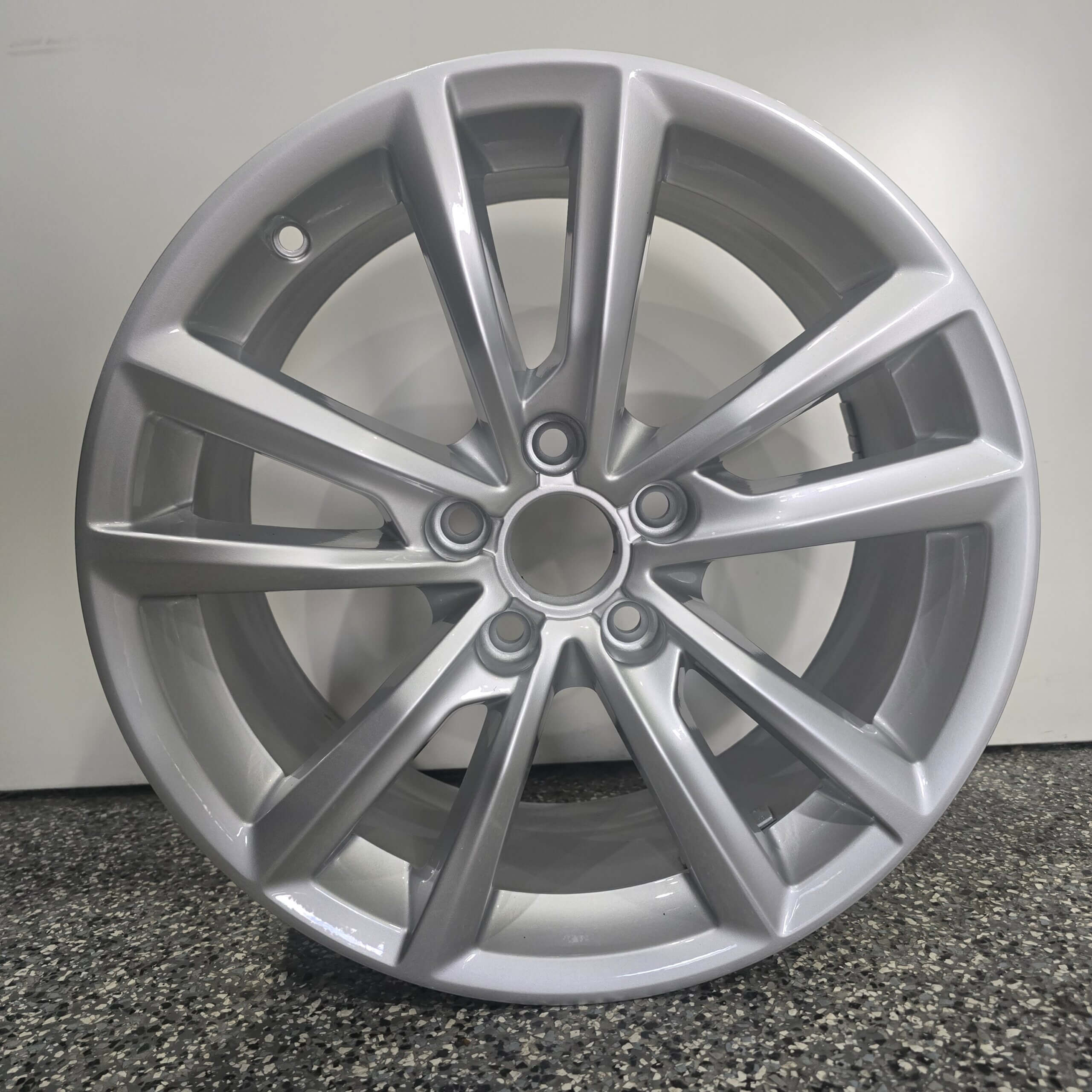 Refurbished Genuine Audi A3 8V 17" Alloy Wheels – 5 Twin Spoke, Silver Finish, Part Number 8V0 601 025 BF