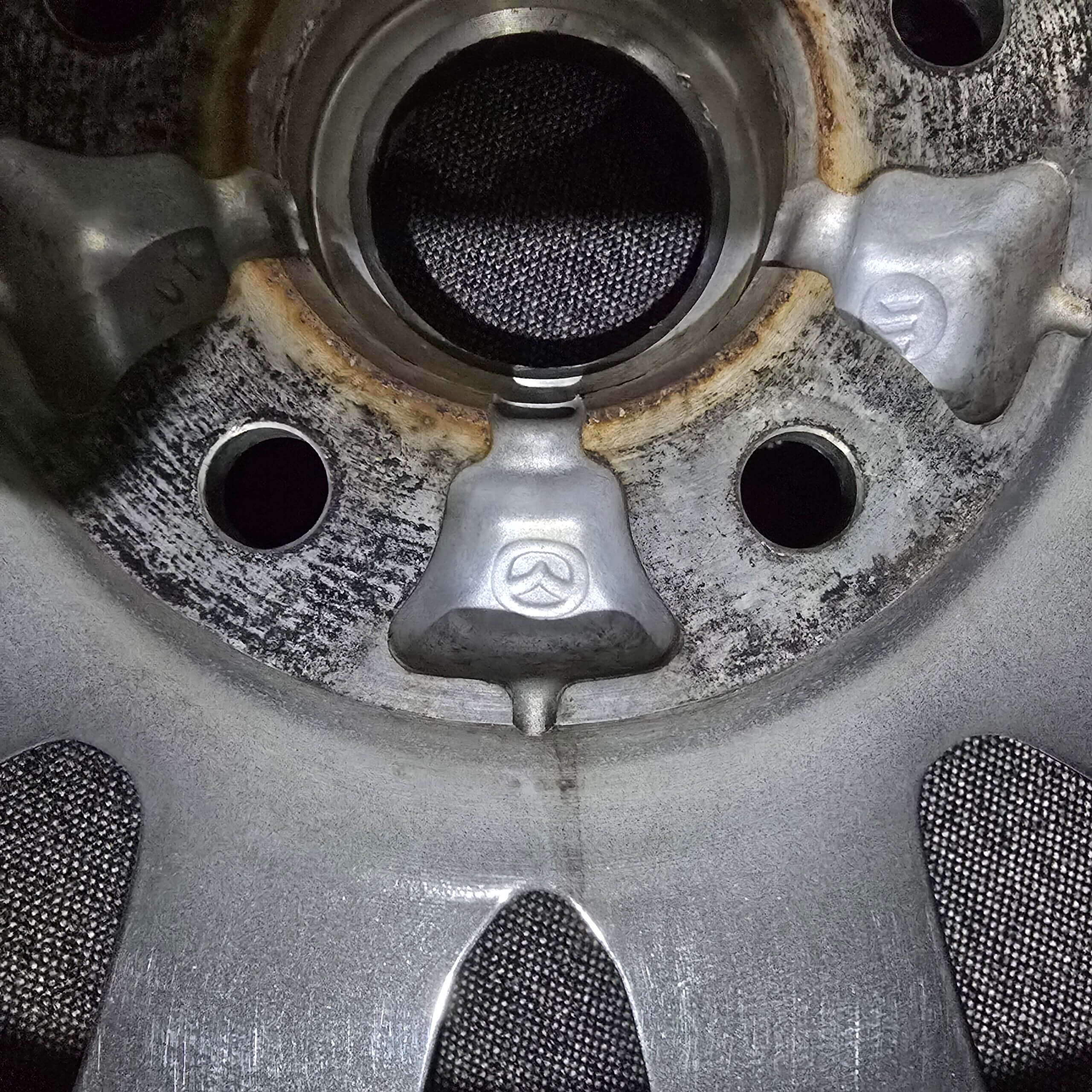 Refurbished Genuine OEM Mazda CX-3 18×7 Wheel Rim – Machined Face, Grey, ET50 Offset - Image 2