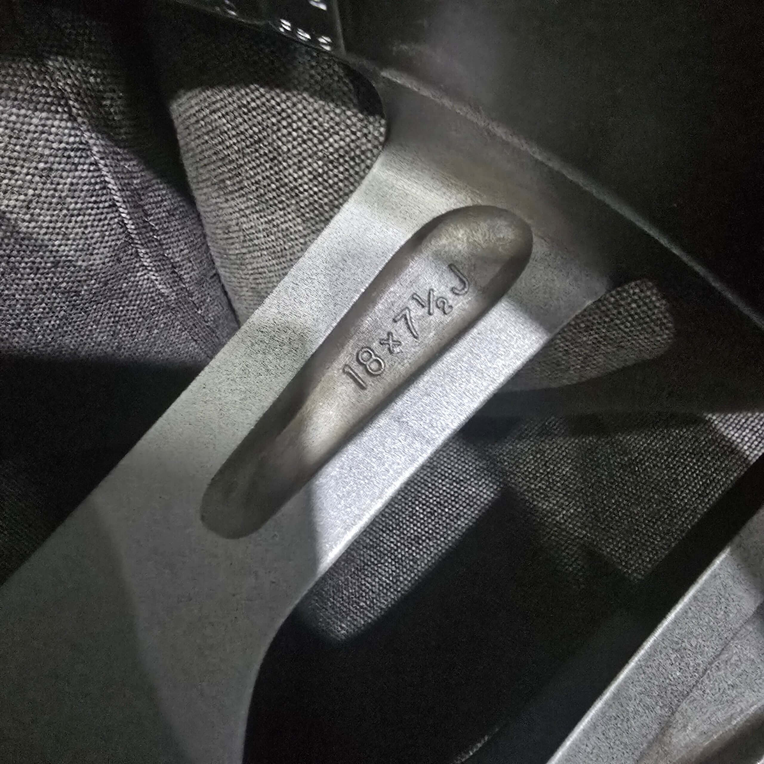 Refurbished Genuine OEM Lexus NX 18×7.5 Wheel Rim – Shadow Chrome, ET35 Offset - Image 5